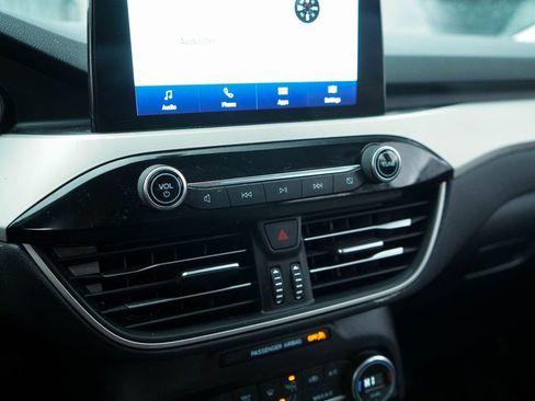 Used 2021 Ford Escape SE w/ Convenience Package image 21