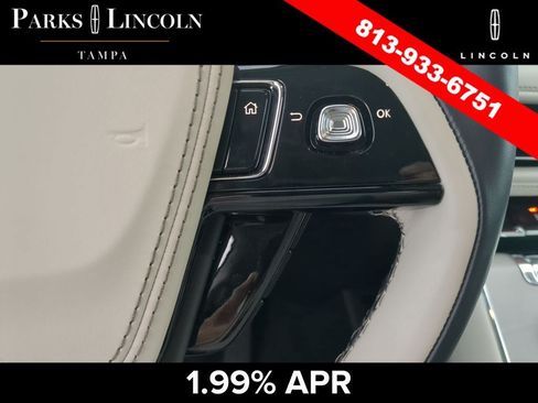 Certified 2025 Lincoln Aviator Reserve RWD image 30
