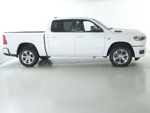 Used 2026 RAM 1500 Big Horn AWD/4WD image 11
