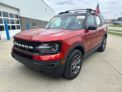 Certified 2022 Ford Bronco Sport Outer Banks w/ Tech Package AWD/4WD image 4