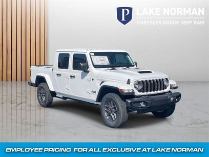 New 2025 Jeep Gladiator Sport