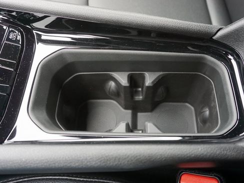 New 2026 Jeep Compass Limited image 16