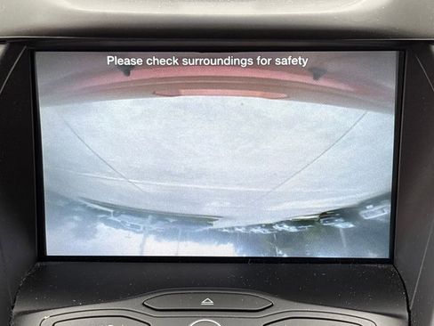 Used 2016 Ford Escape SE w/ Equipment Group 201A image 25