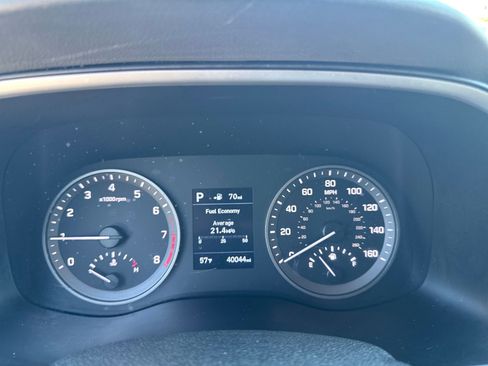 Used 2021 Hyundai Tucson SE image 18