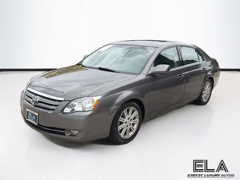 Used 2007 Toyota Avalon Limited FWD image 38