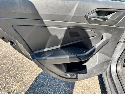 Used 2021 Volkswagen Jetta R-Line FWD image 9
