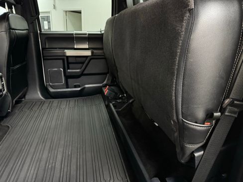 Used 2020 Ford F150 Lariat w/ Equipment Group 502A Luxury AWD/4WD image 35