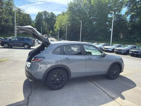 Certified 2024 Honda HR-V Sport image 12