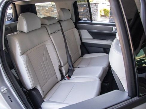 Used 2025 Hyundai Santa Fe SEL image 22