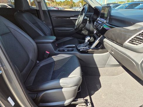 Used 2023 Kia Seltos EX image 10