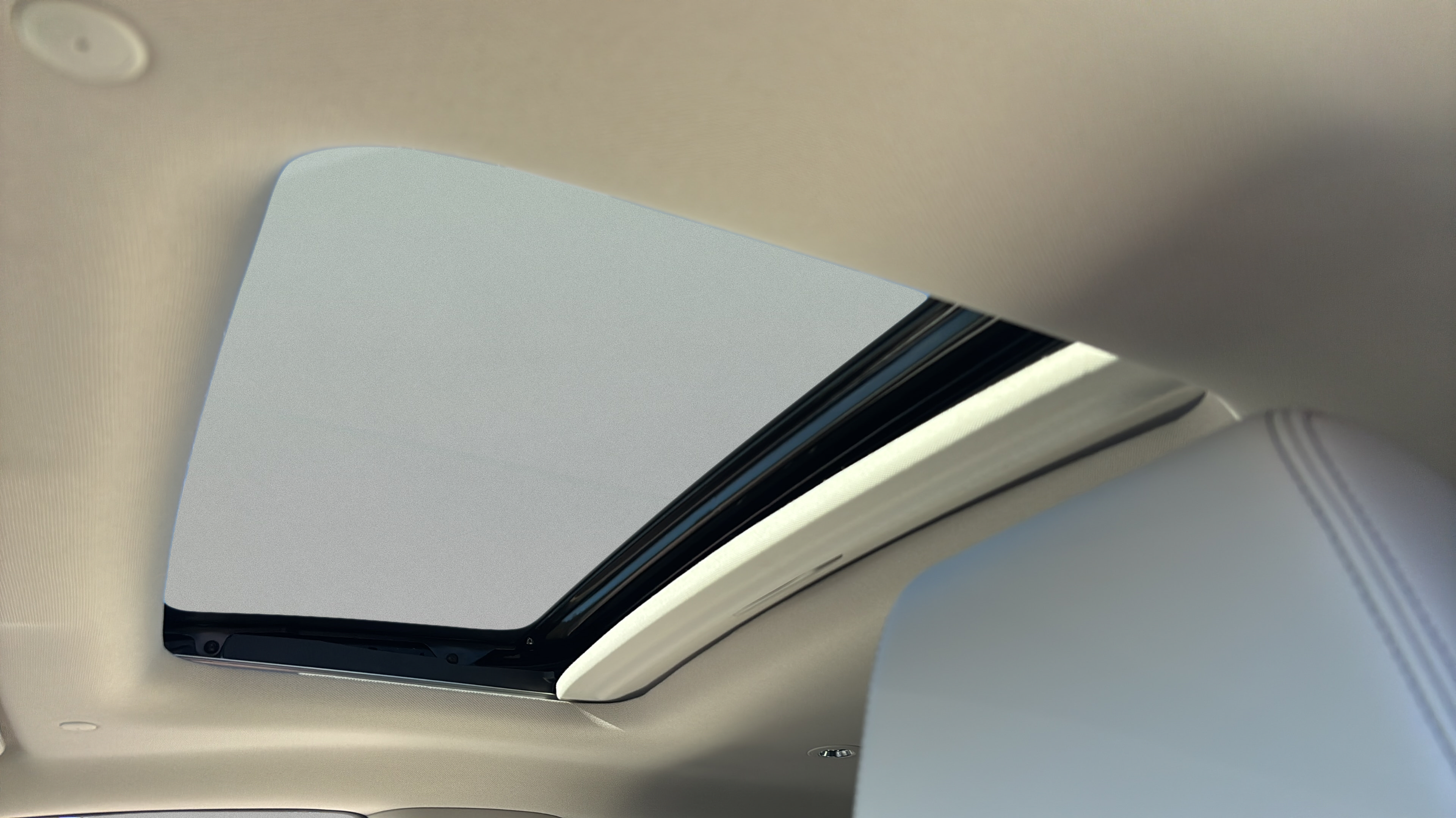 New 2027 Honda HR-V EX-L image 10