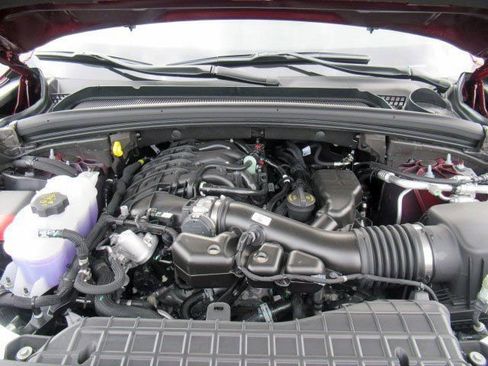 New 2025 Jeep Grand Cherokee Limited w/ Luxury Tech Group II image 7