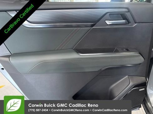 Certified 2025 GMC Acadia AT4 w/ Luxury Package AWD/4WD image 26