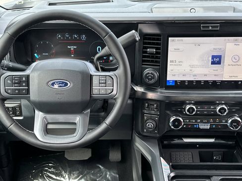 New 2025 Ford F350 Lariat w/ Lariat Ultimate Package image 13