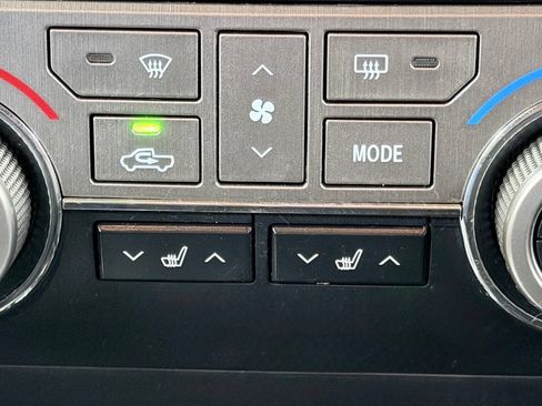 Used 2021 Toyota Tundra Limited w/ Limited Premium Package AWD/4WD image 54