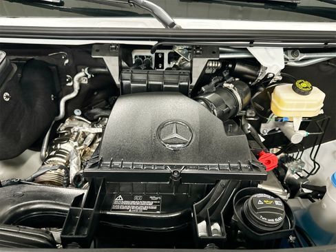 Certified 2025 Mercedes-Benz Sprinter 2500 image 28