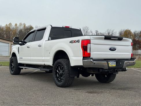 Used 2019 Ford F250 Lariat w/ Chrome Package image 7