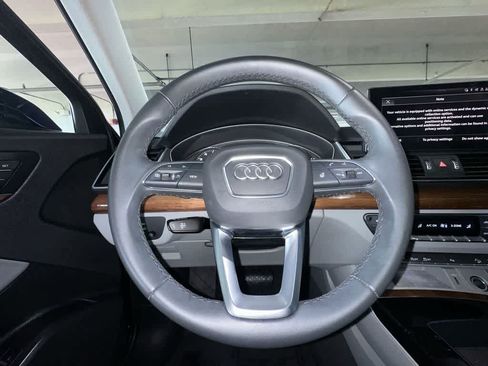 Used 2022 Audi Q5 2.0T Premium w/ Convenience Package AWD/4WD image 15
