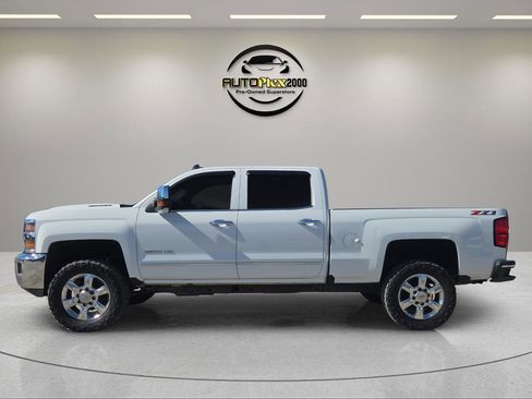 Used 2018 Chevrolet Silverado 2500 LTZ w/ Duramax Plus Package image 4