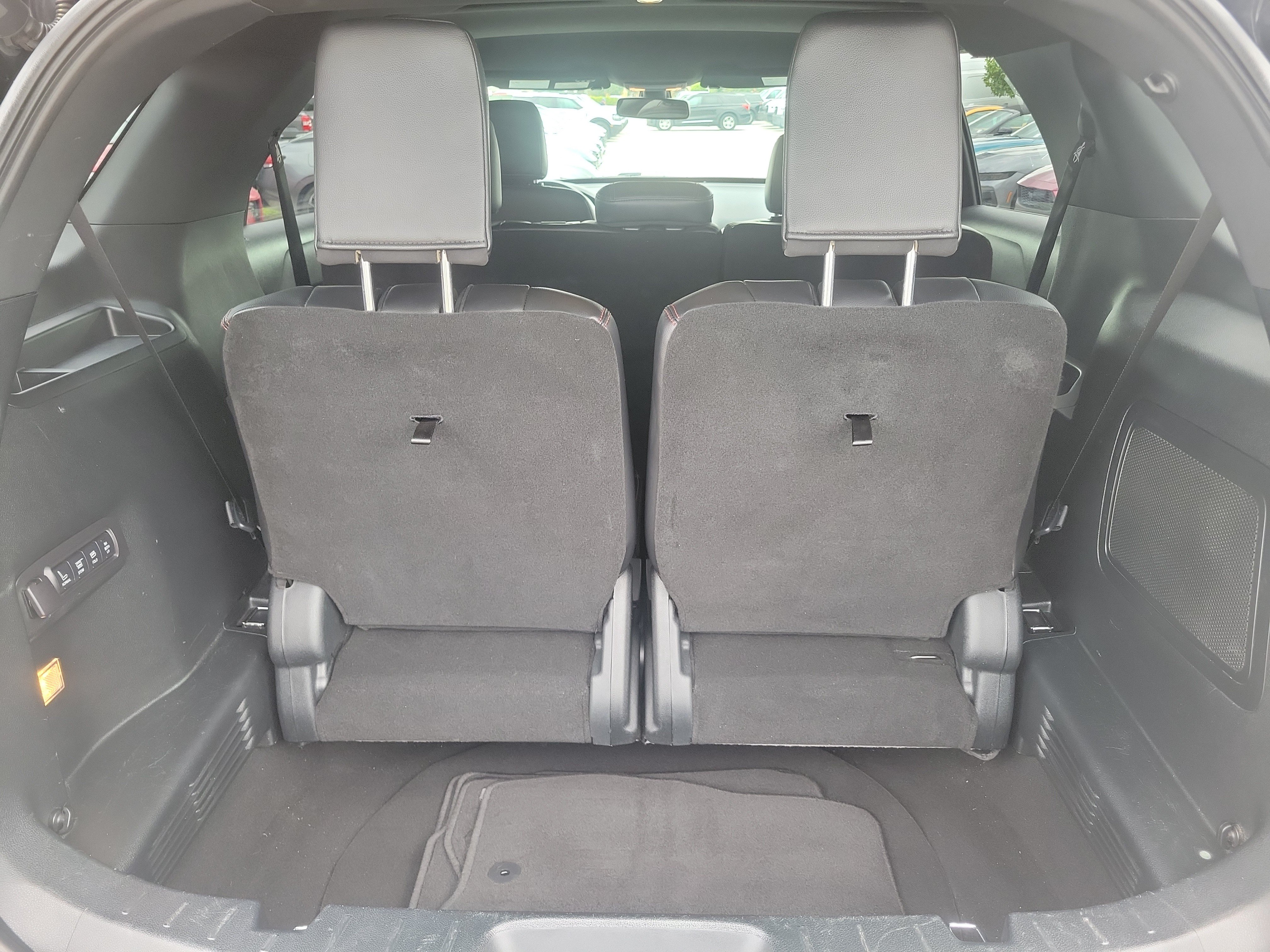 Used 2019 Ford Explorer Sport w/ Equipment Group 401A AWD/4WD image 17