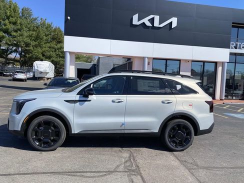 New 2026 Kia Sorento X-Line EX AWD/4WD image 2