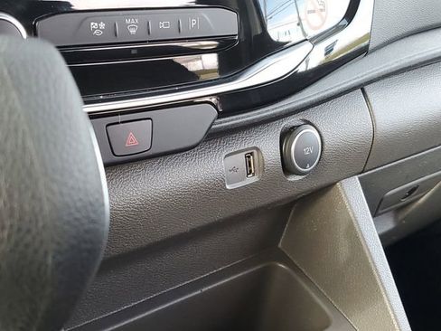 Used 2023 Ford Transit 350 XLT image 20