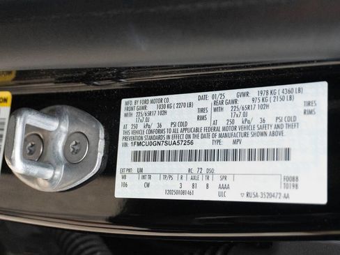 Used 2025 Ford Escape Active FWD image 32
