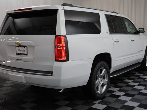 Used 2016 Chevrolet Suburban LTZ image 19