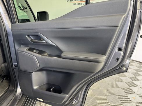 Used 2024 Lexus GX 550 w/ Cold Area Package AWD/4WD image 33