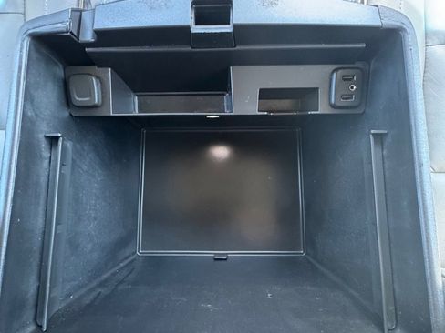 Used 2019 Chevrolet Tahoe LT image 25