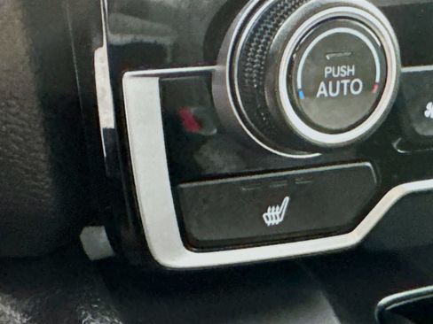 Used 2022 Honda CR-V EX image 19