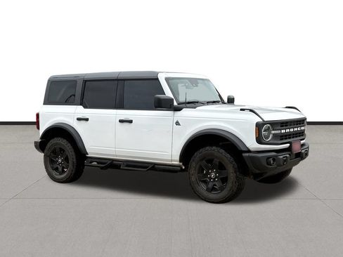 Used 2024 Ford Bronco Black Diamond AWD/4WD image 3