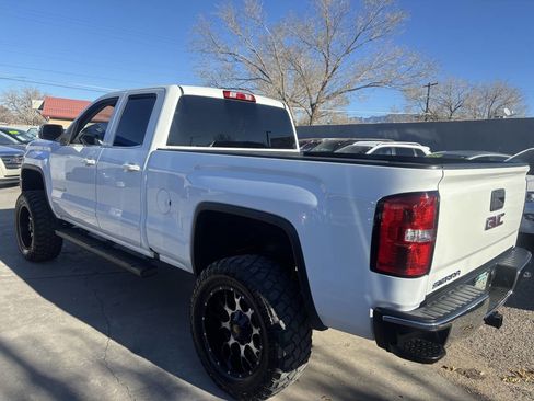 Used 2017 GMC Sierra 1500 SLE image 5