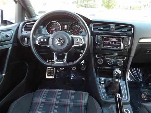 Used 2015 Volkswagen GTI S image 11