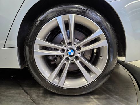 Used 2018 BMW 340i xDrive Sedan AWD/4WD image 78