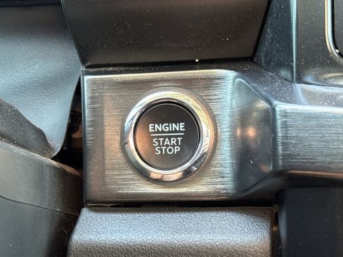 Used 2024 Ford F250 Lariat image 94