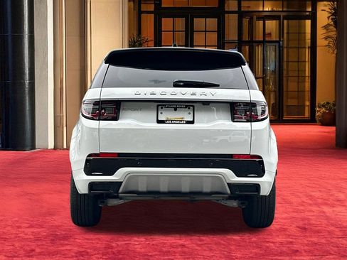 Used 2025 Land Rover Discovery Sport S image 11