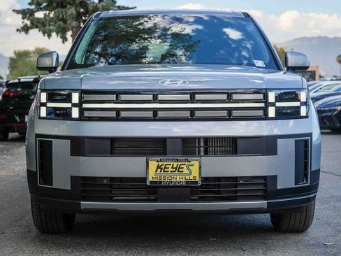 New 2026 Hyundai Santa Fe SE image 2