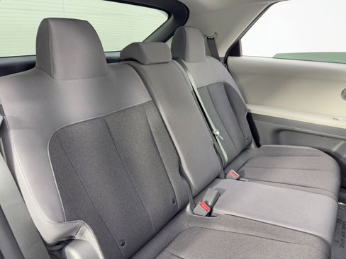 Used 2024 Hyundai Ioniq 5 SEL image 37