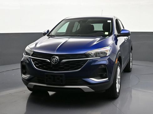 Certified 2023 Buick Encore GX Preferred w/ Cold Weather Comfort Package AWD/4WD image 8