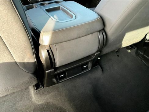 Used 2021 Chevrolet Silverado 1500 Custom image 29