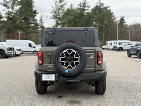 New 2025 Ford Bronco Outer Banks image 5