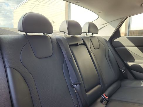 Certified 2023 Hyundai Elantra Limited w/ Cargo Package FWD image 30