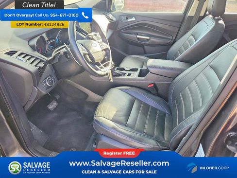 Used 2018 Ford Escape Titanium AWD/4WD image 9