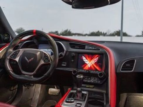 Used 2016 Chevrolet Corvette Z06 w/ 2LZ Preferred Equipment Group image 13