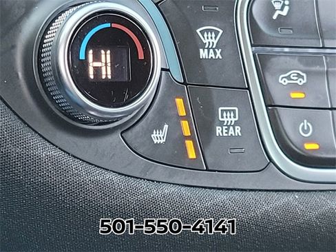 Used 2023 Chevrolet Malibu LT image 25