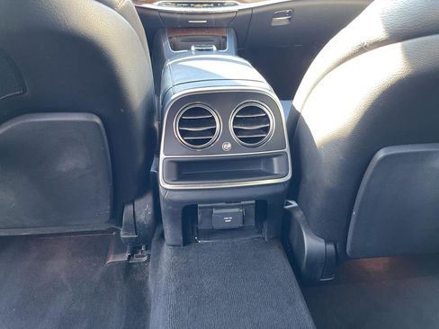 Used 2015 Mercedes-Benz S 550 4MATIC Sedan image 24