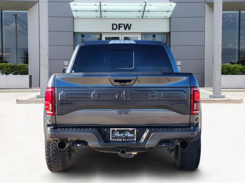 Used 2018 Ford F150 Raptor w/ Equipment Group 802A Luxury image 6