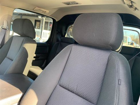 Used 2013 Chevrolet Avalanche LS image 16