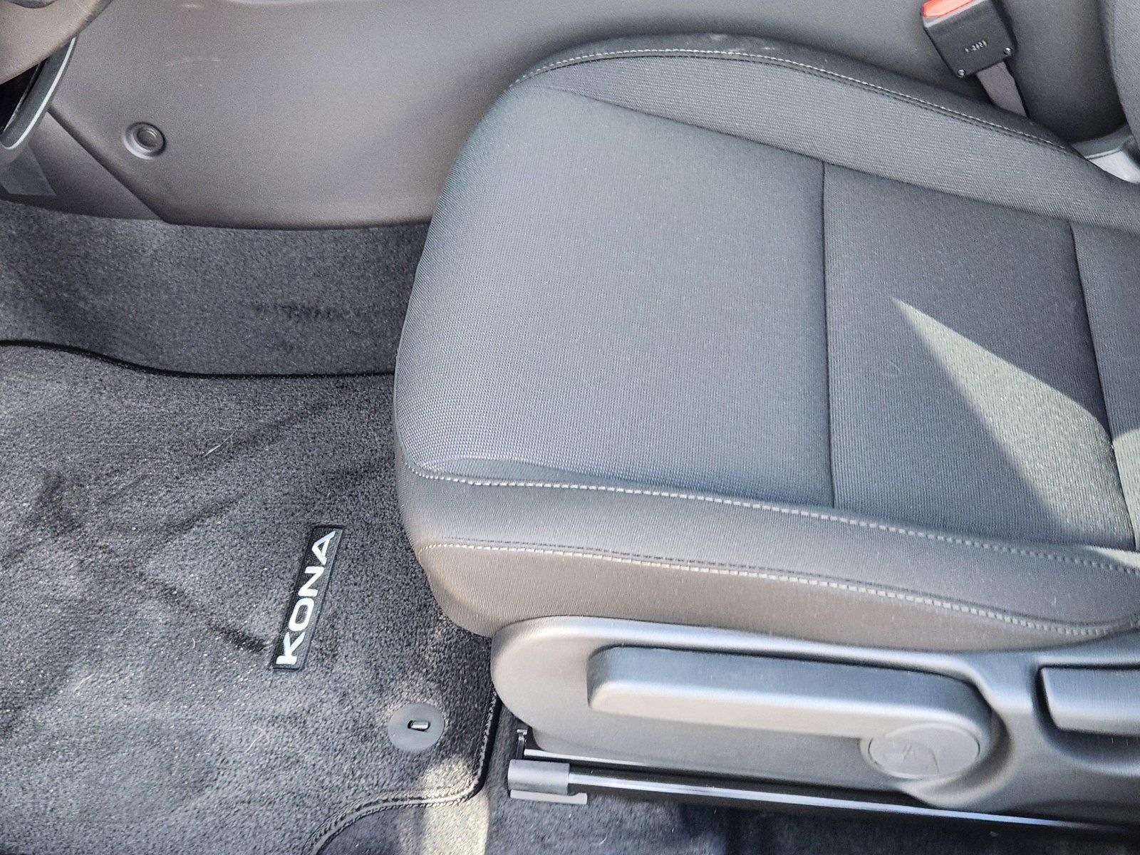 New 2026 Hyundai Kona SE AWD/4WD image 9